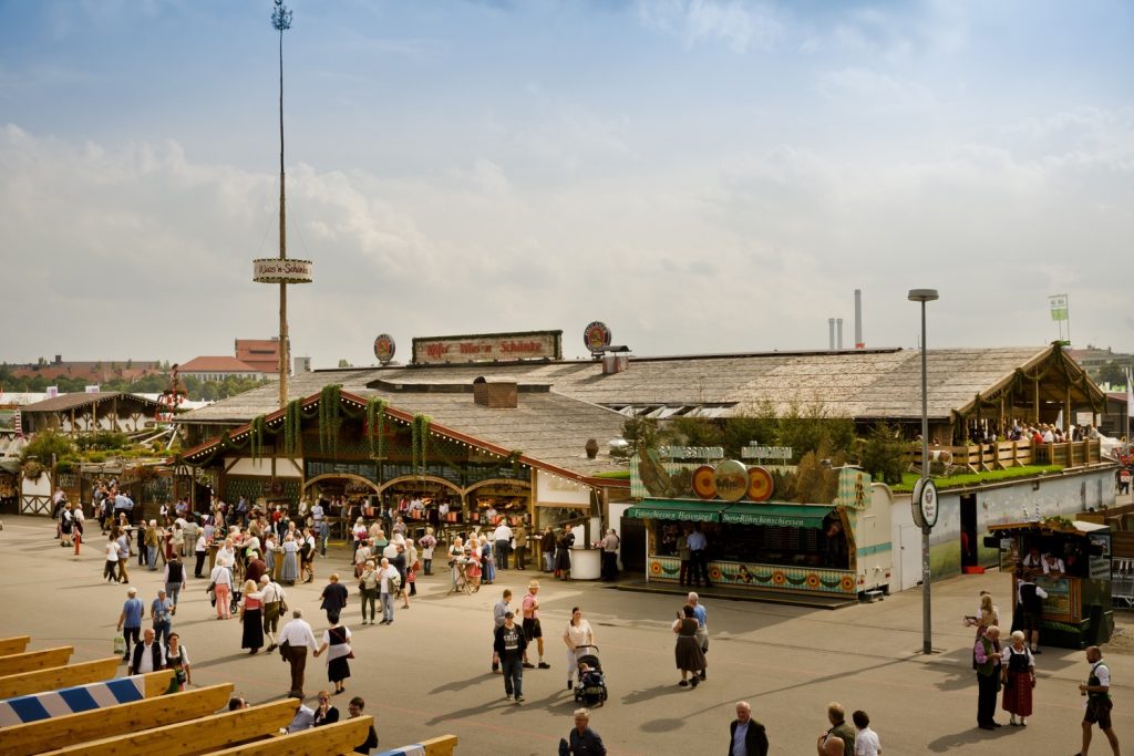 Kaefer_Schaenke_Wiesn_2016